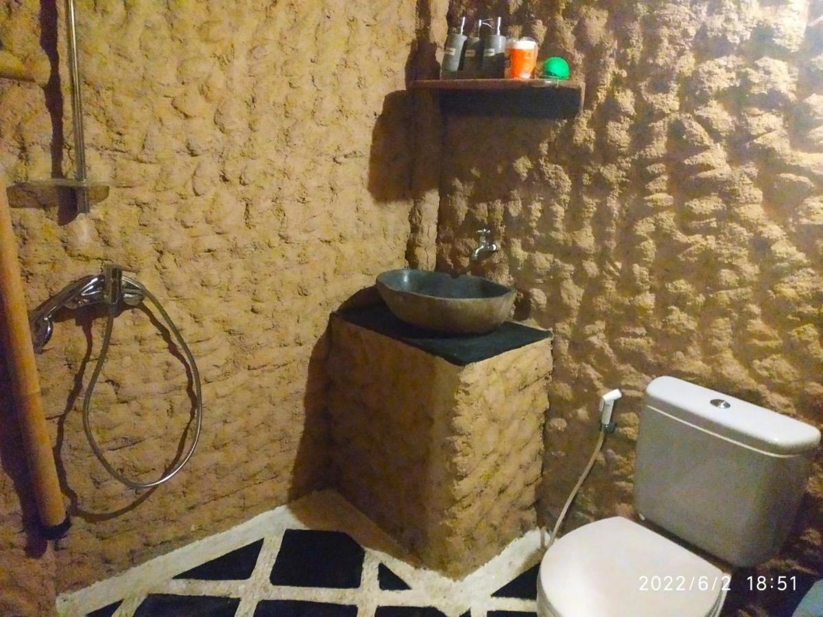 גילי מנו Kampung Meno Bungalows מראה חיצוני תמונה