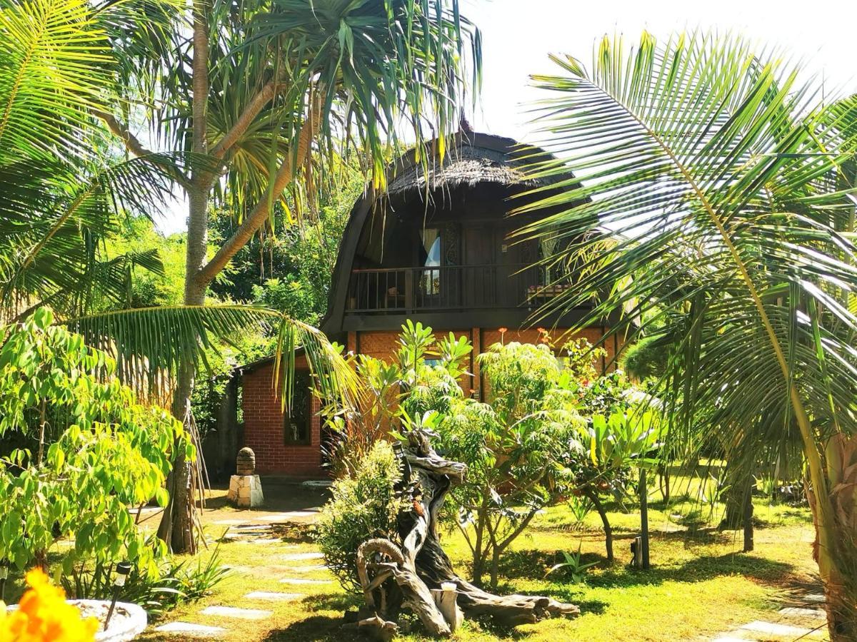 גילי מנו Kampung Meno Bungalows מראה חיצוני תמונה