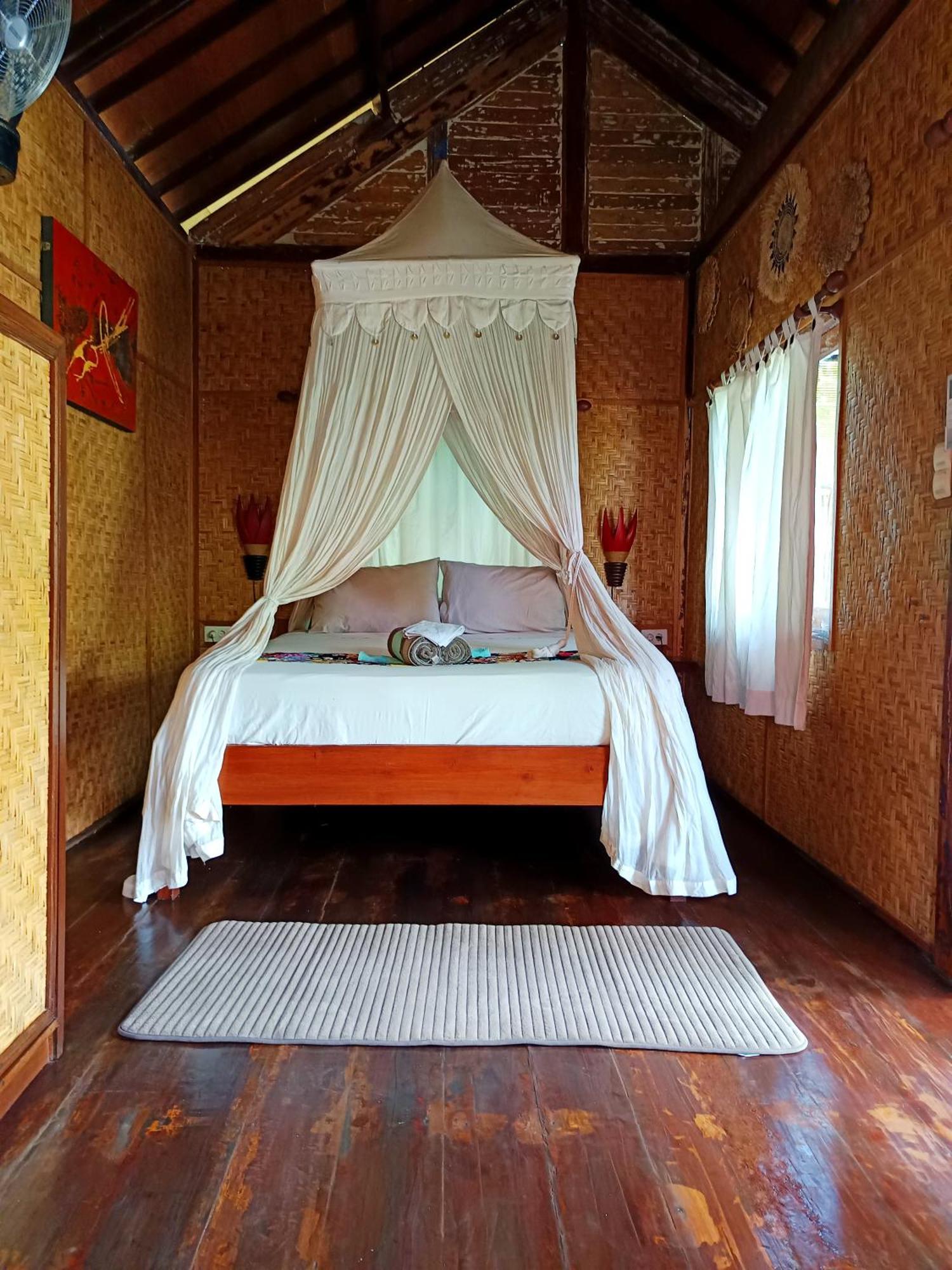 גילי מנו Kampung Meno Bungalows מראה חיצוני תמונה